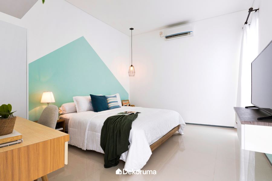 interior rumah warna hijau telur asin dan putih
